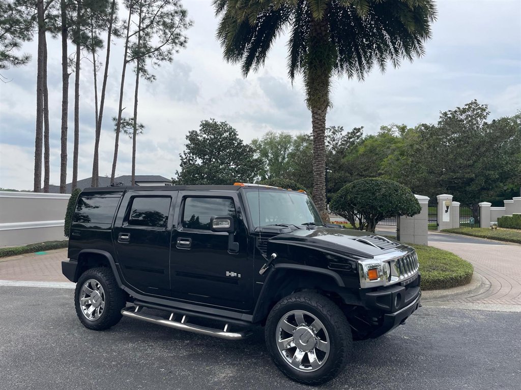 2009 HUMMER H2 Luxury photo