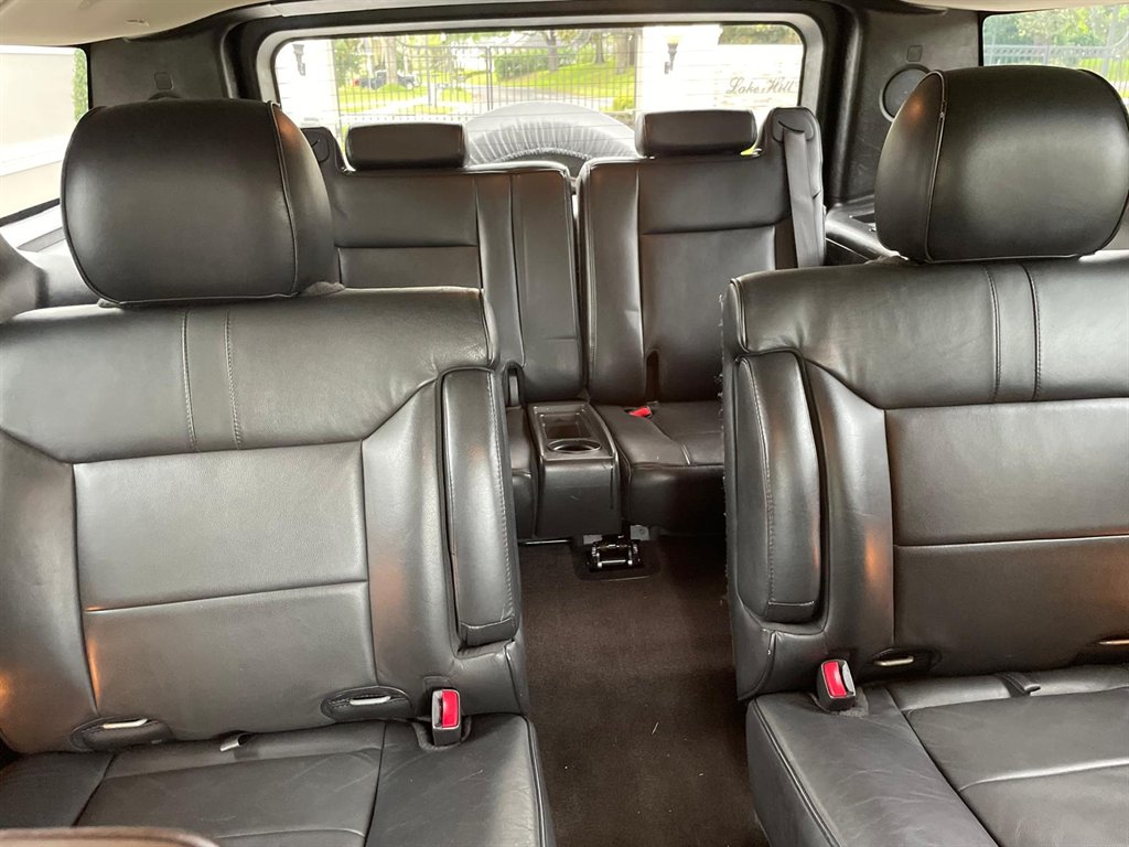 2009 HUMMER H2 Luxury photo
