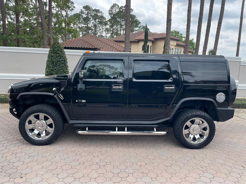 2009 HUMMER H2 Luxury photo