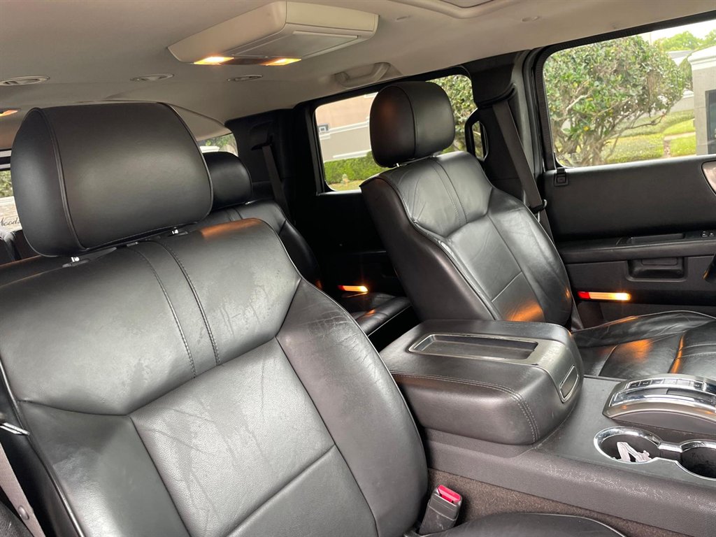 2009 HUMMER H2 Luxury photo