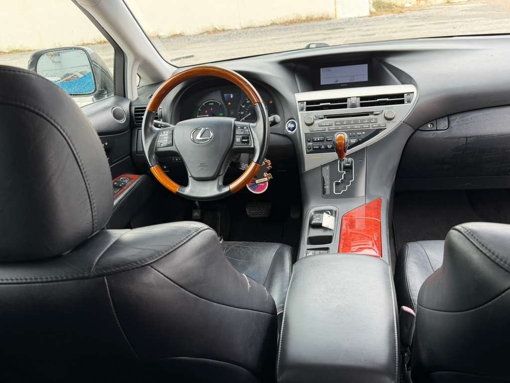 2010 Lexus RX - $12,500