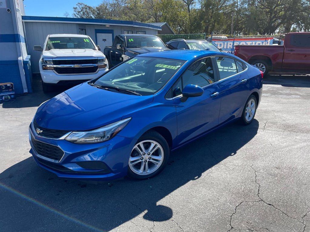 2018 Chevrolet Cruze - $8,500