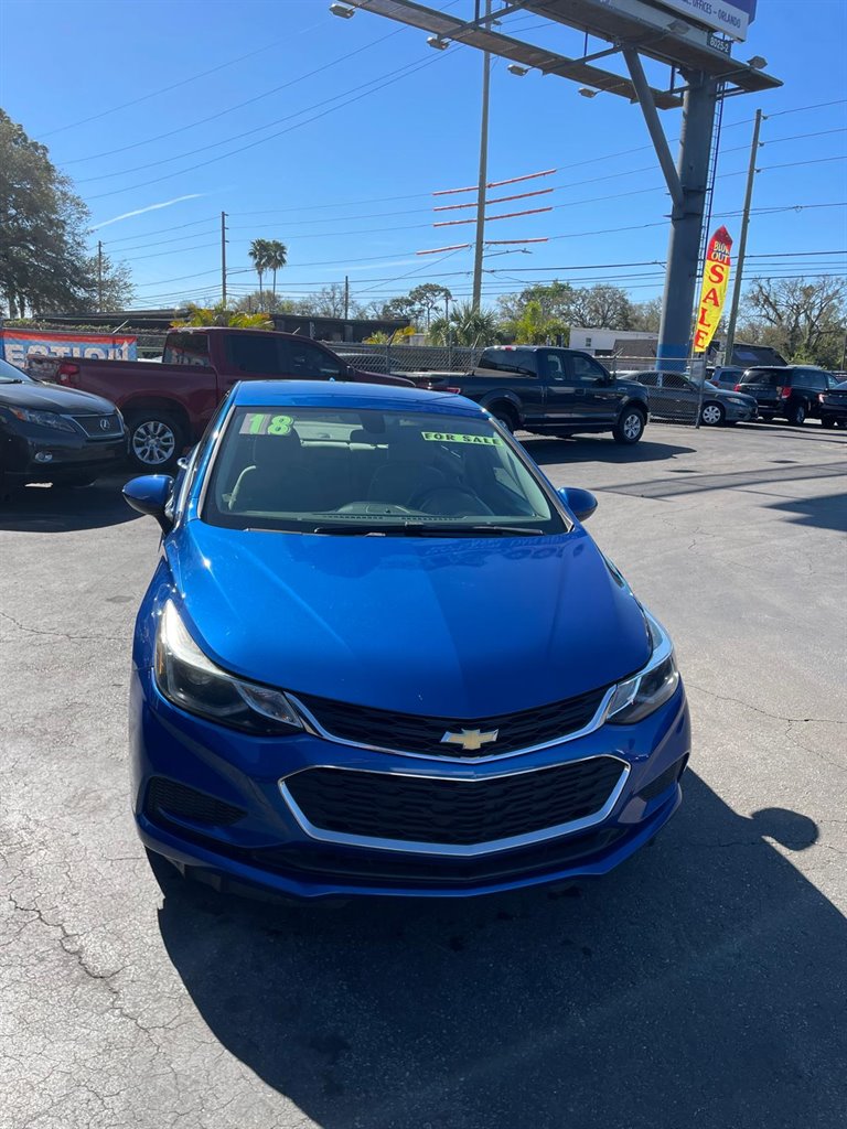 2018 Chevrolet Cruze - $8,500