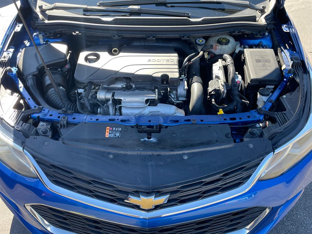 2018 Chevrolet Cruze - $8,500