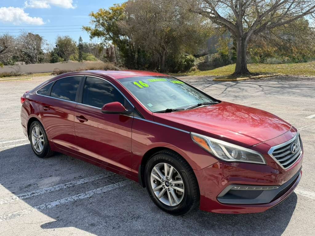 2016 Hyundai Sonata - $10,500