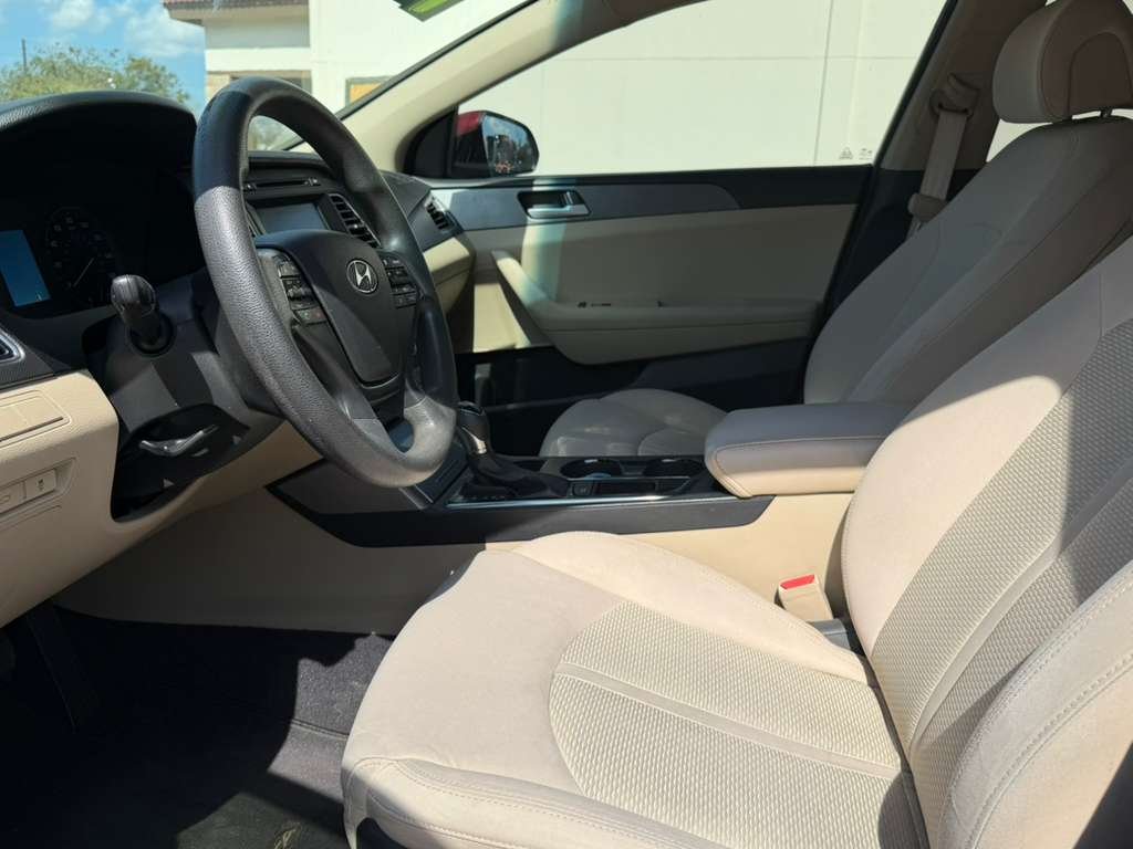 2016 Hyundai Sonata - $10,500