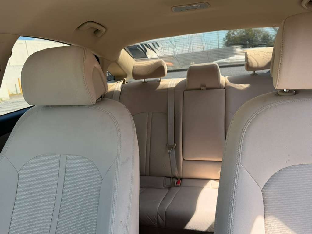 2016 Hyundai Sonata - $10,500