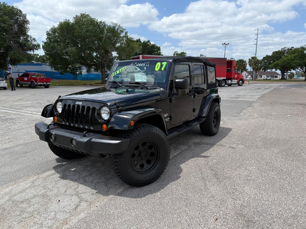 2007 Jeep Wrangler Unlimited Sahara photo