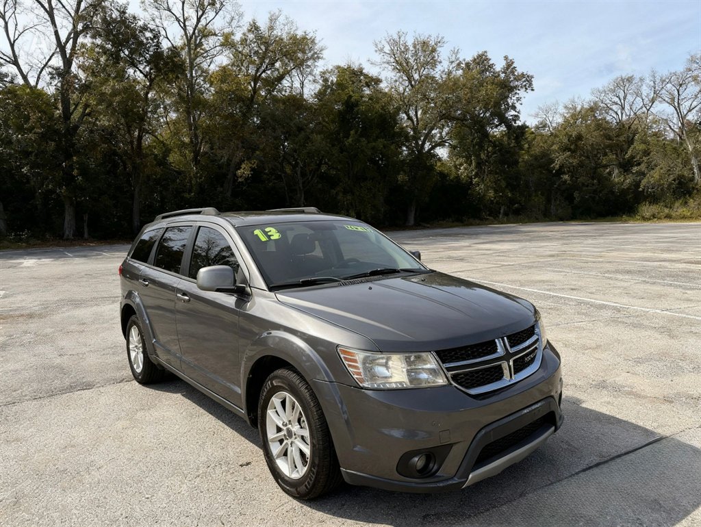2013 Dodge Journey - $6,000