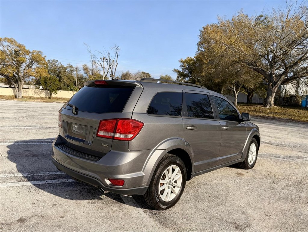 2013 Dodge Journey - $6,000
