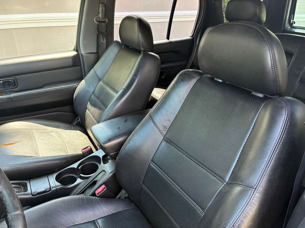 2002 Nissan Pathfinder - $4,000