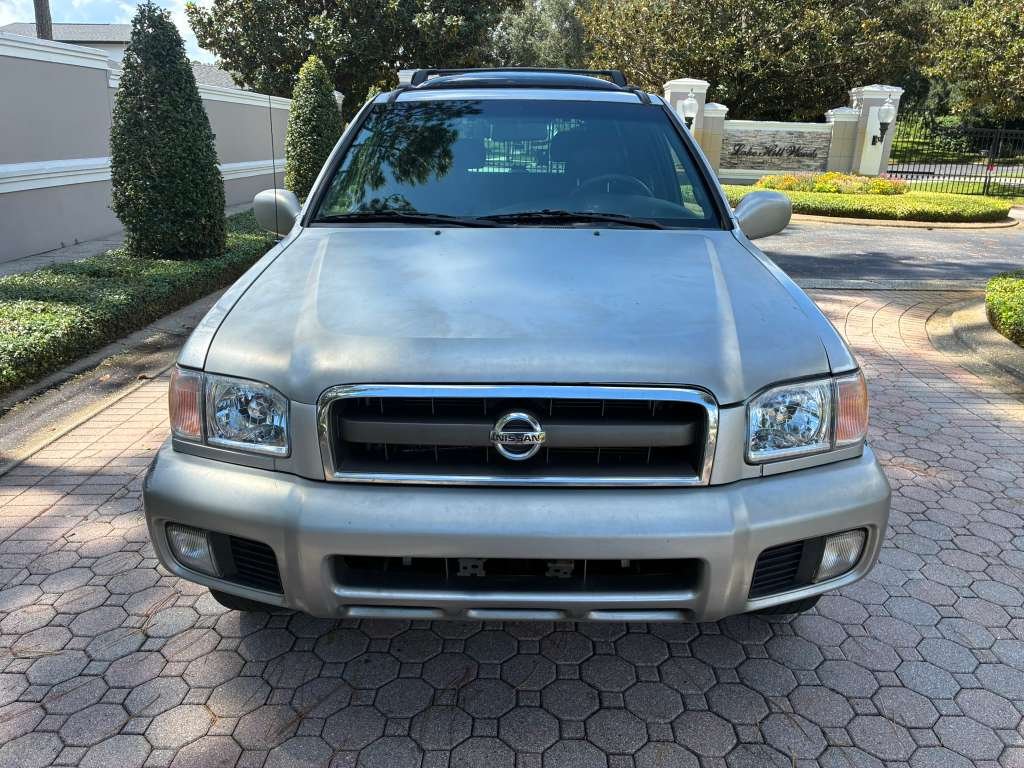 2002 Nissan Pathfinder - $4,000