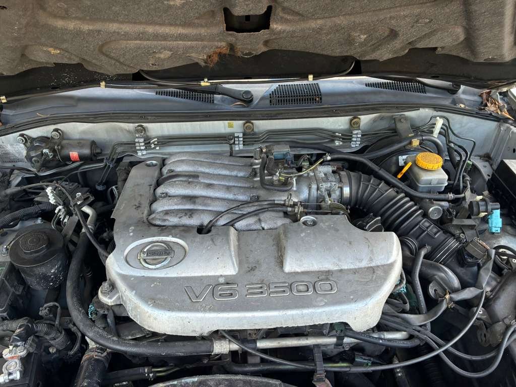 2002 Nissan Pathfinder - $4,000
