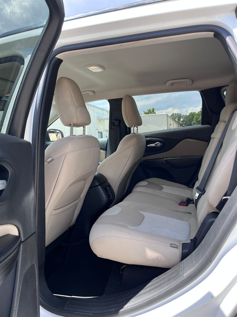 2016 Jeep Cherokee - $6,500