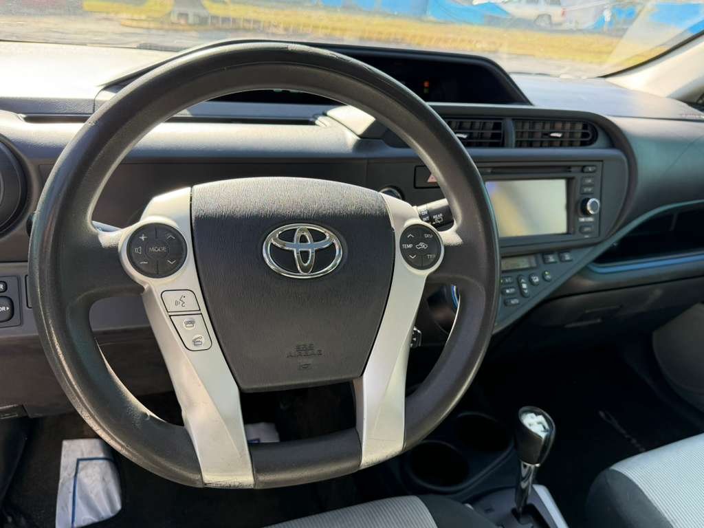 2013 Toyota Prius - $5,500