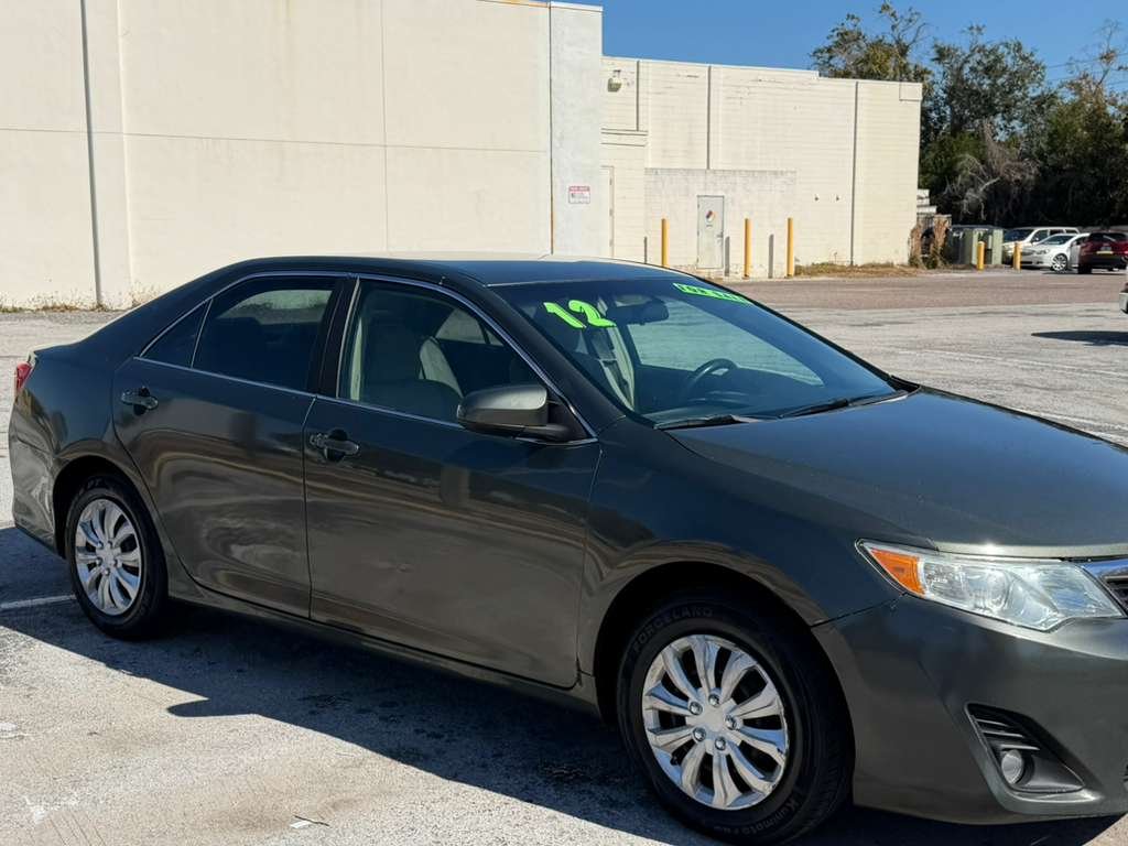 2012 Toyota Camry - $5,999