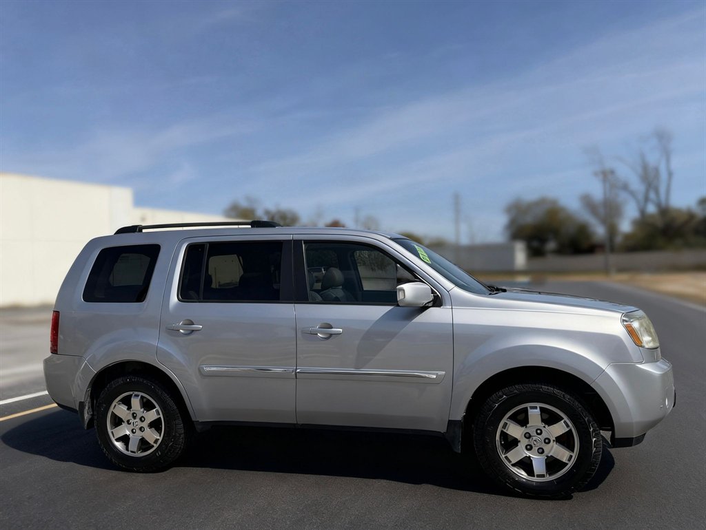 2011 Honda Pilot - $6,000