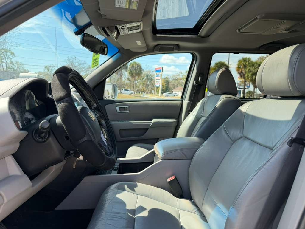 2011 Honda Pilot - $6,000