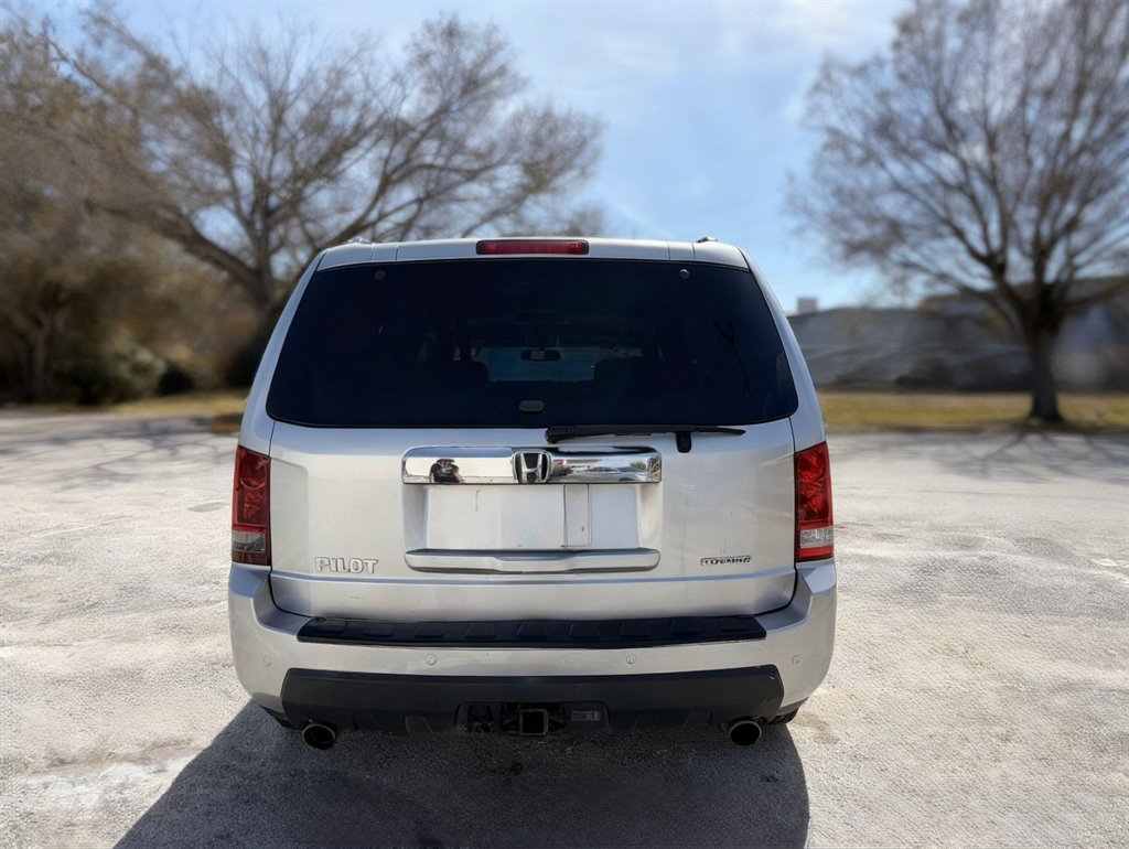 2011 Honda Pilot - $6,000