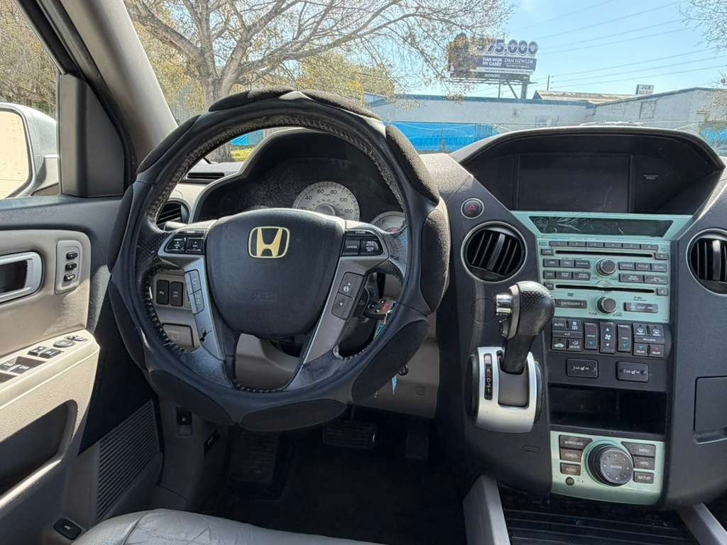 2011 Honda Pilot - $6,000
