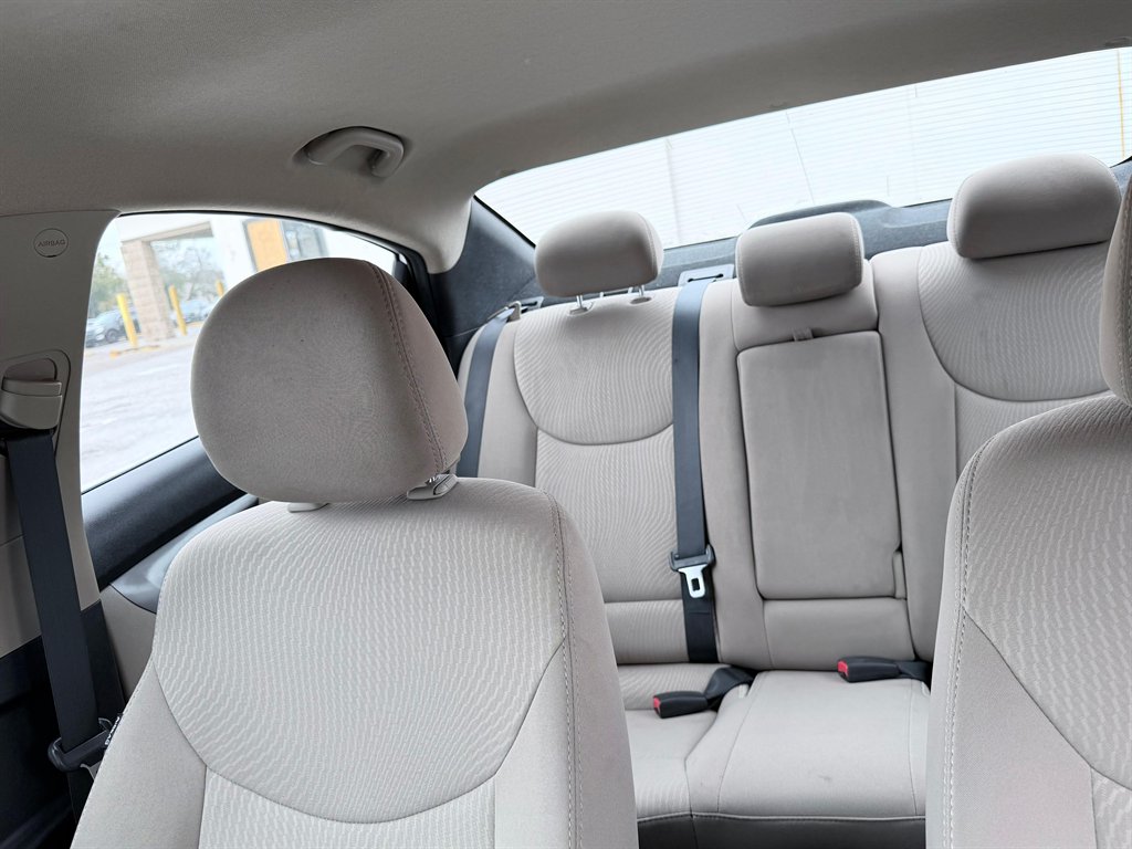 2016 Hyundai Elantra - $7,500