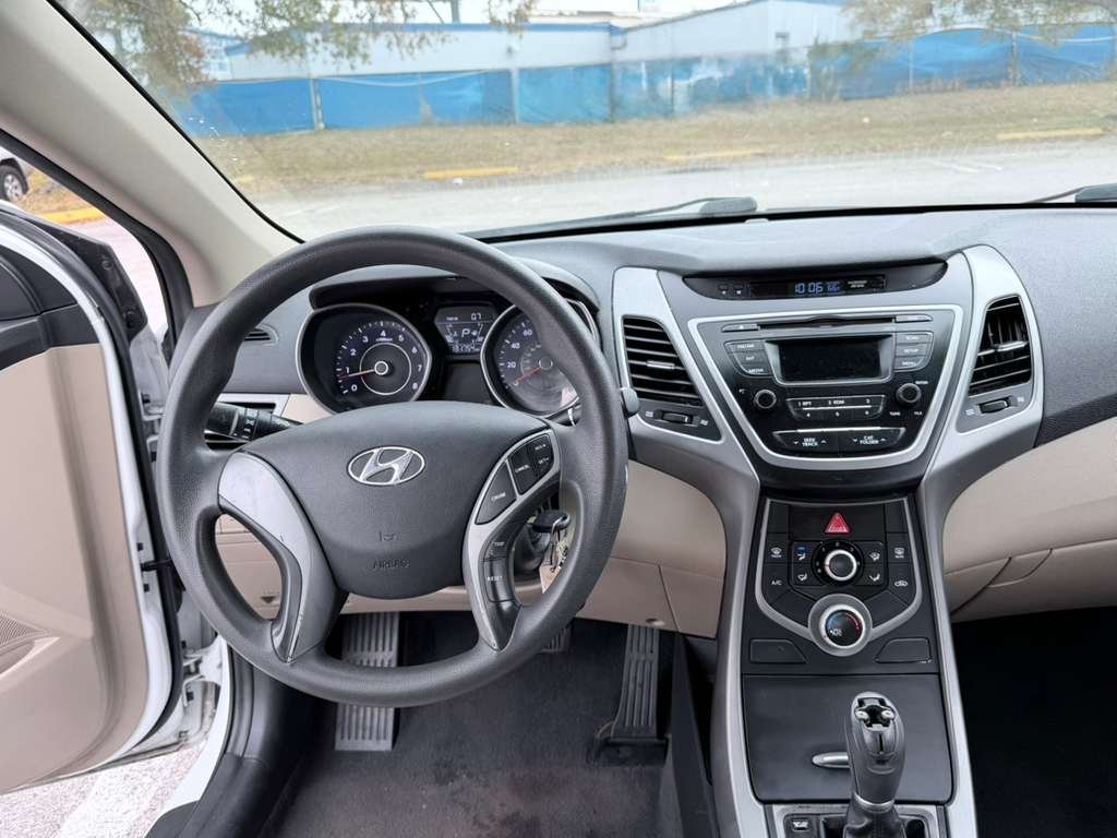 2016 Hyundai Elantra - $7,500