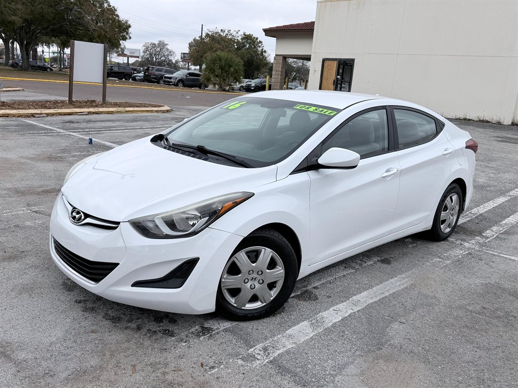 2016 Hyundai Elantra - $7,500