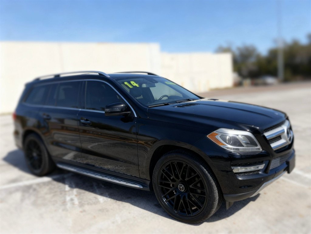2014 Mercedes-Benz GL-Class - $10,000