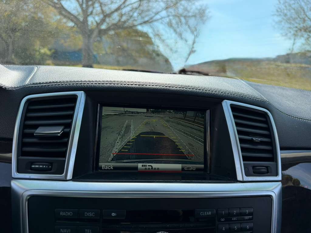 2014 Mercedes-Benz GL-Class - $10,000