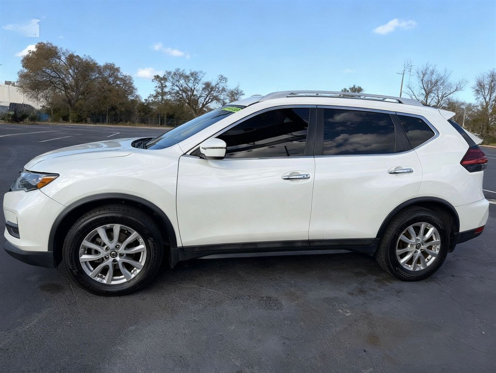 2017 Nissan Rogue - $10,500