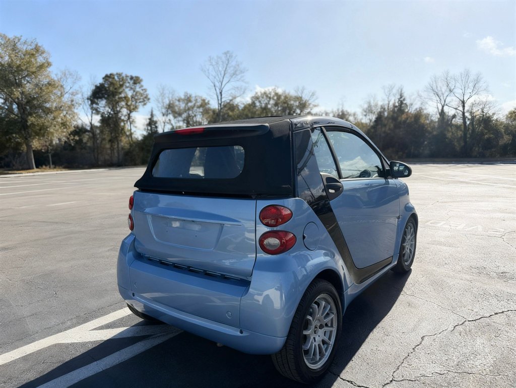 2013 smart fortwo - $4,500