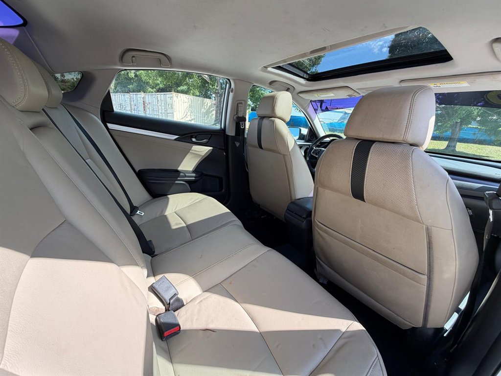 2016 Honda Civic - $10,500