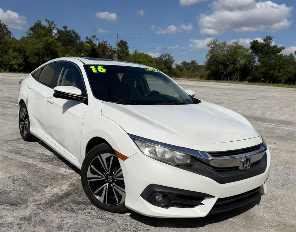 2016 Honda Civic - $10,500