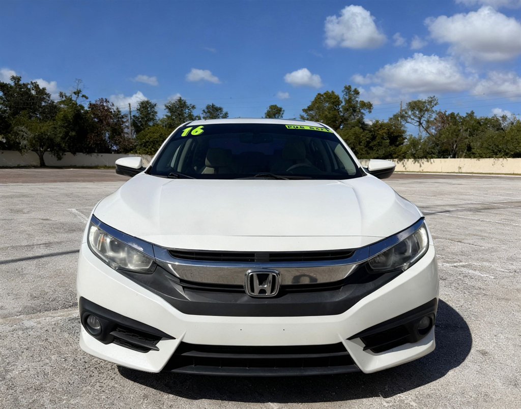 2016 Honda Civic - $10,500