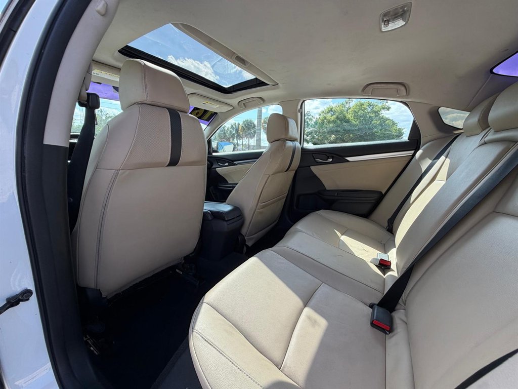 2016 Honda Civic - $10,500