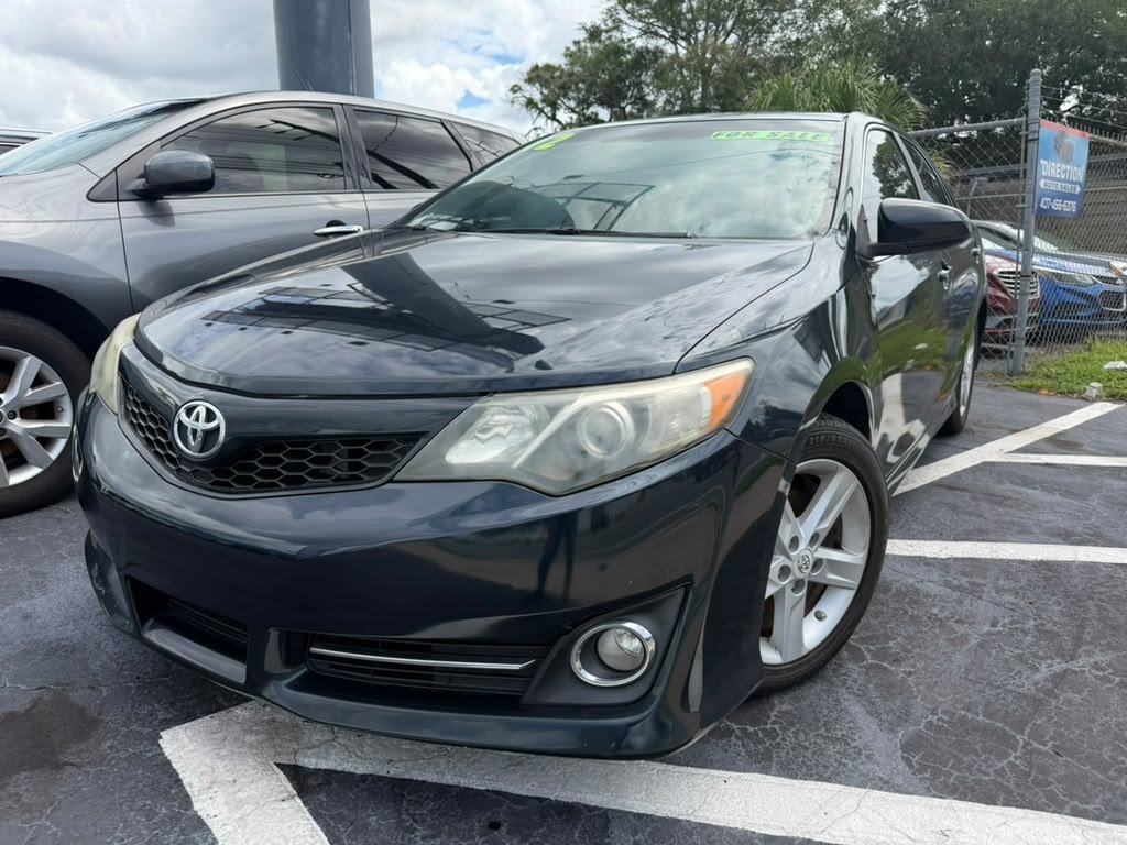 2012 Toyota Camry - $7,500