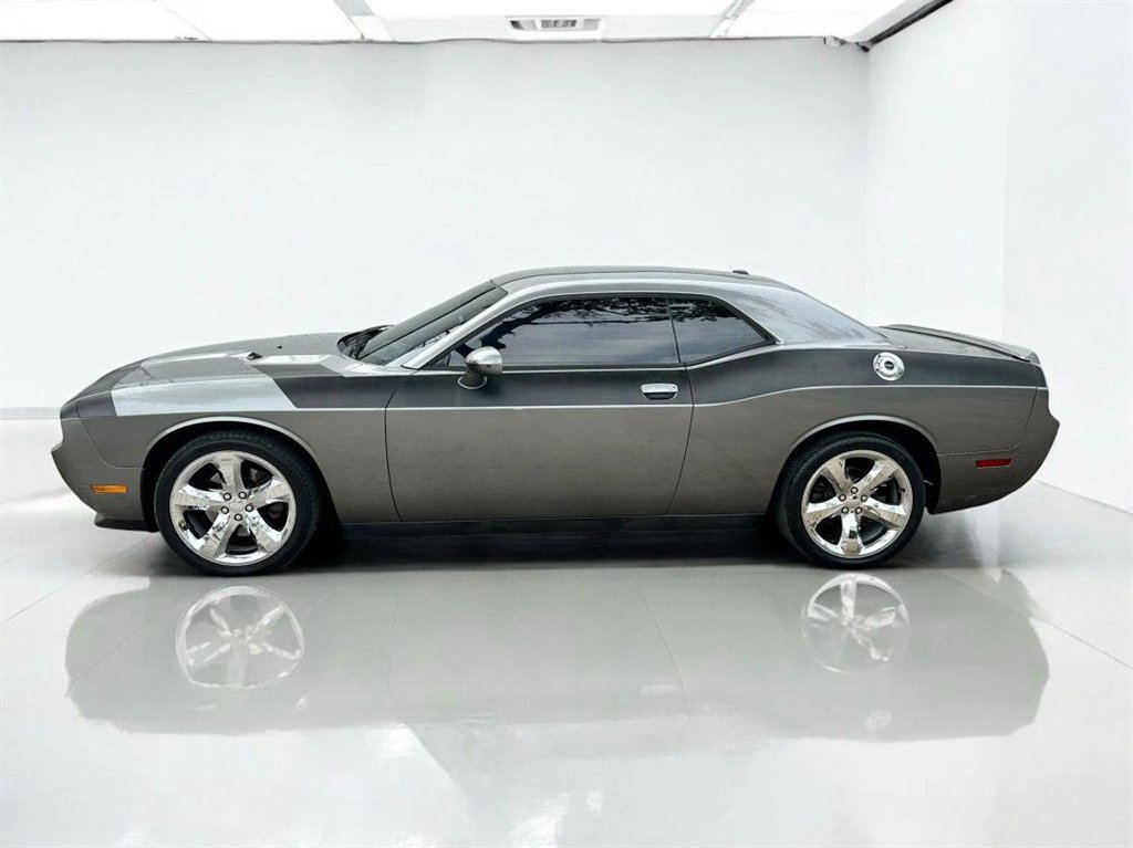 2012 Dodge Challenger - $7,900