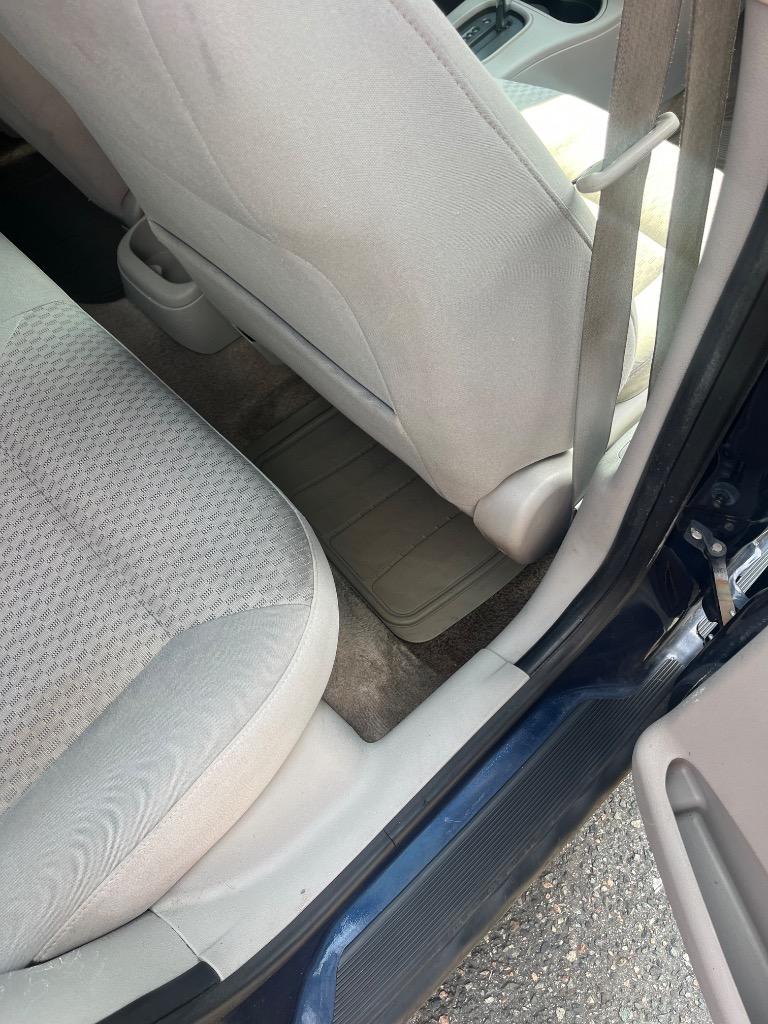 2008 Chevrolet Cobalt - $3,300