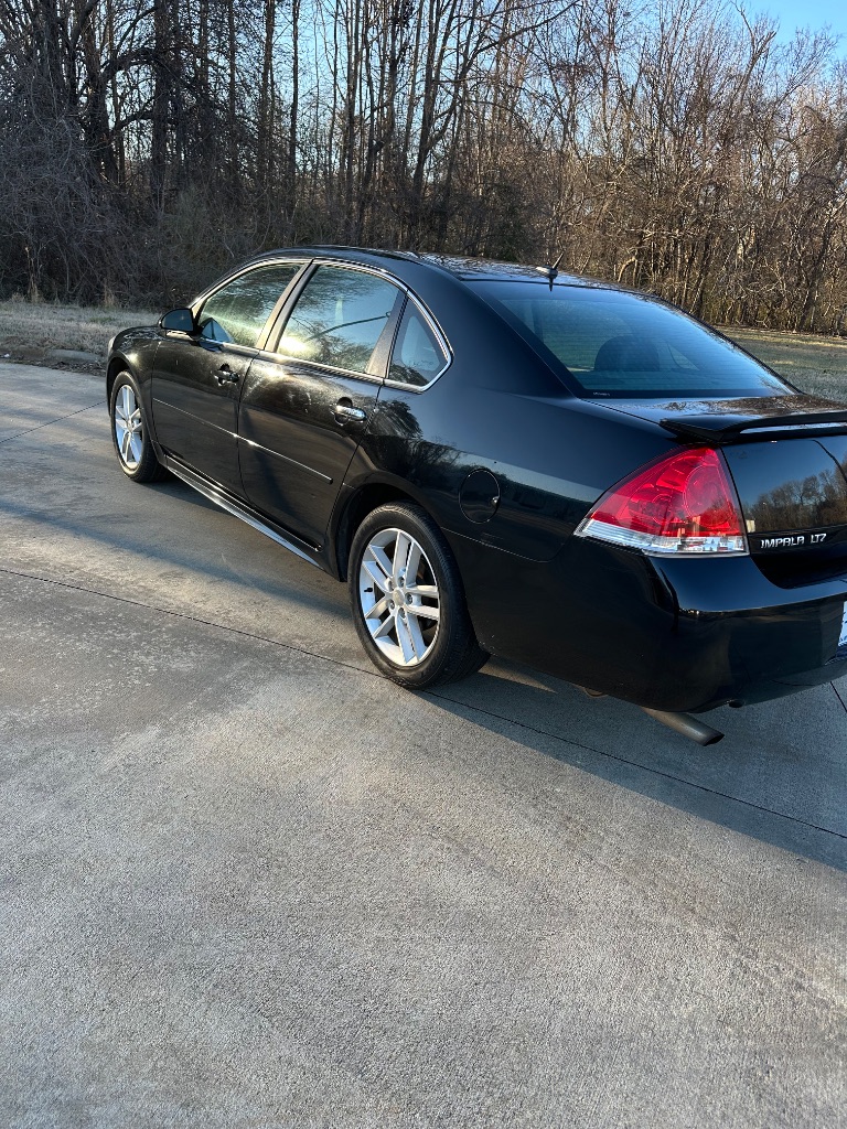 2016 Chevrolet Impala Limited LTZ photo