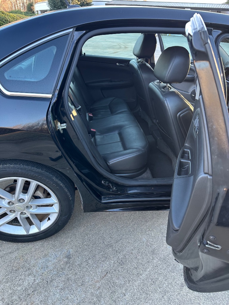 2016 Chevrolet Impala Limited LTZ photo