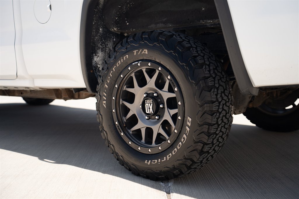2015 GMC Sierra - $13,499