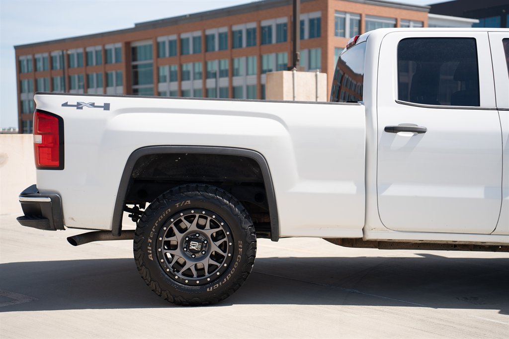 2015 GMC Sierra - $13,499