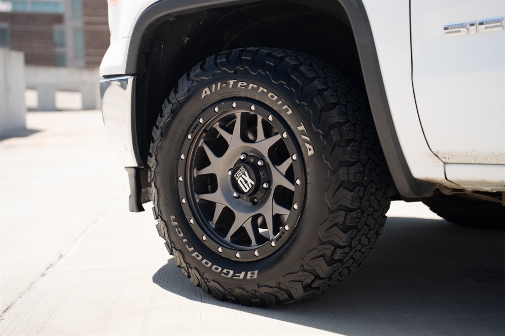 2015 GMC Sierra - $13,499