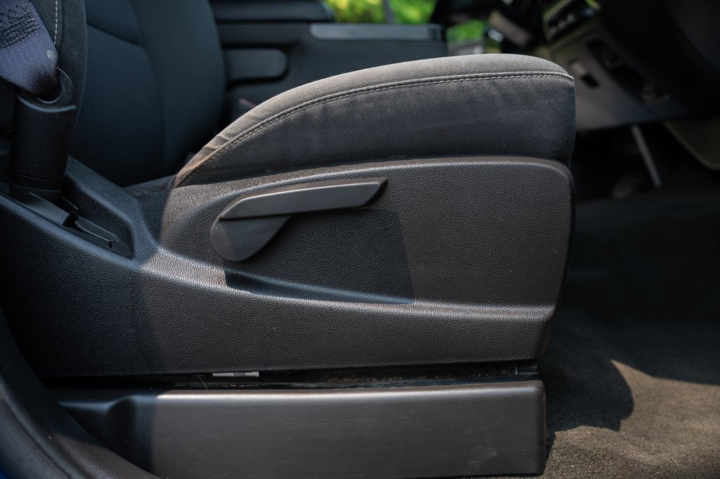 2015 Chevrolet Silverado 1500 - $14,900