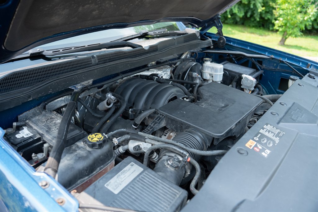 2015 Chevrolet Silverado 1500 - $14,900
