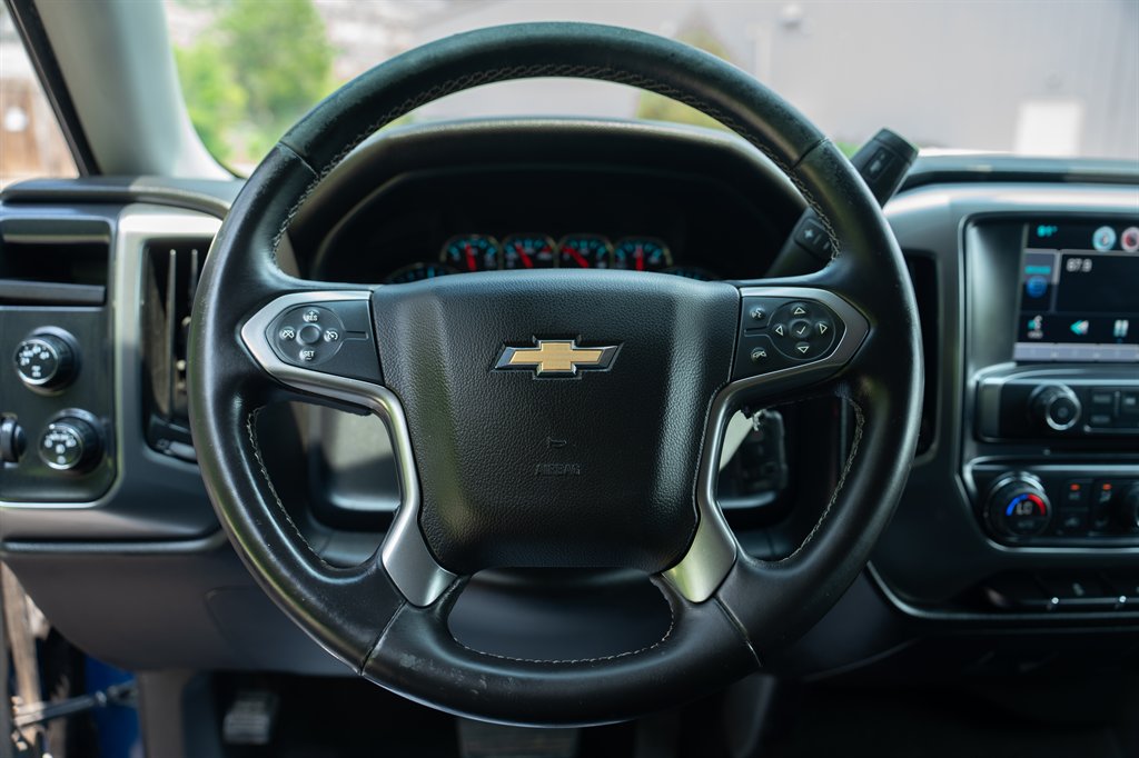 2015 Chevrolet Silverado 1500 - $14,900