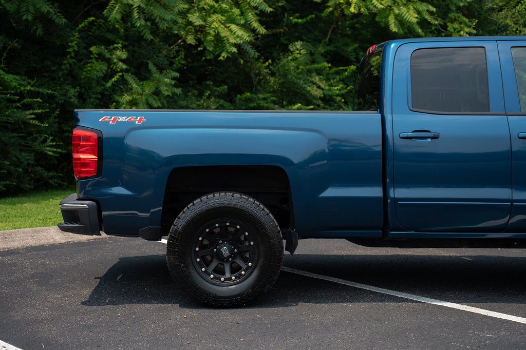 2015 Chevrolet Silverado 1500 - $14,900