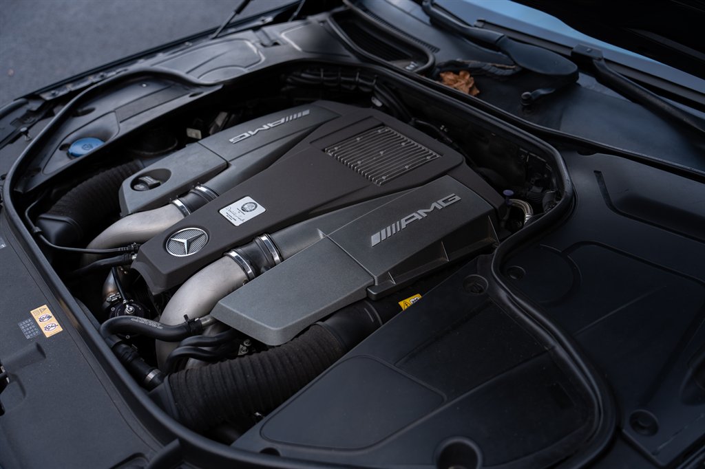 2015 Mercedes-Benz S-class - $33,900