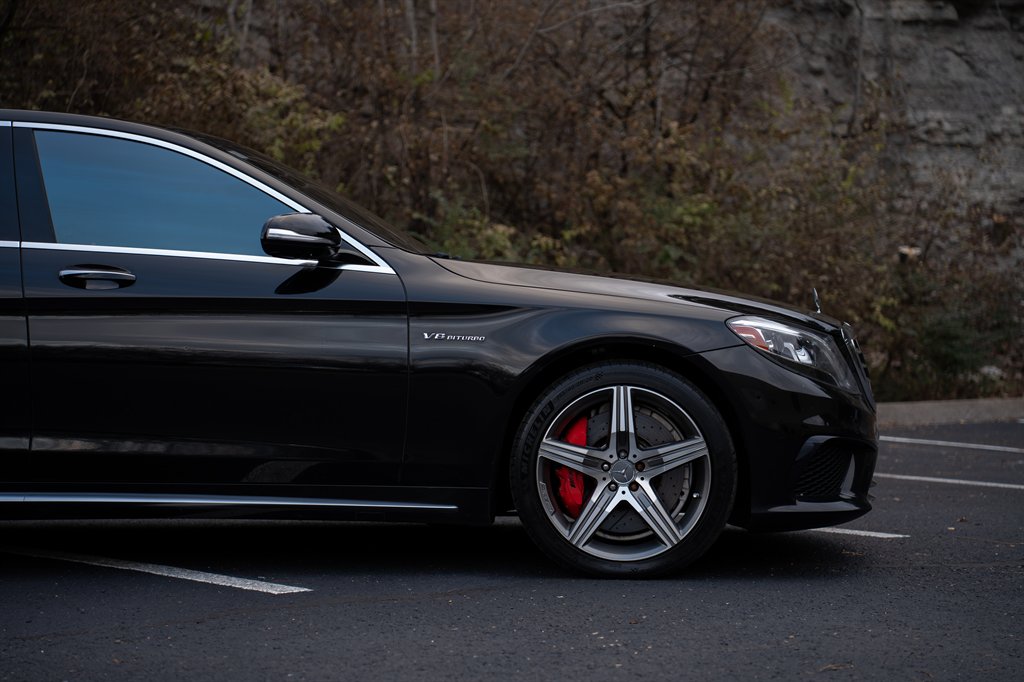 2015 Mercedes-Benz S-class - $33,900
