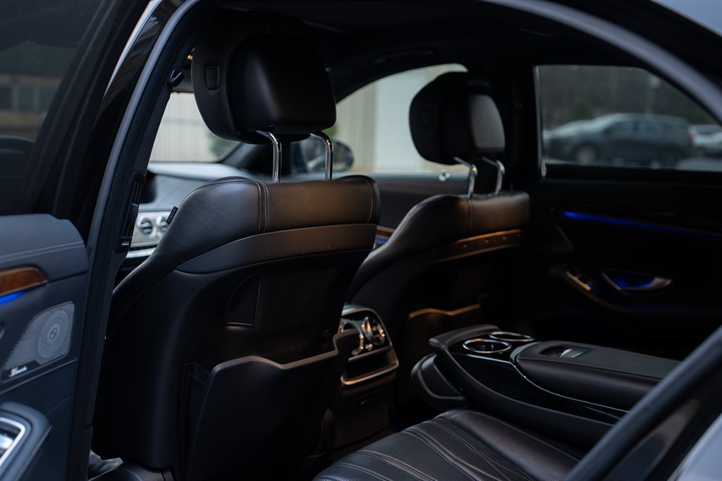 2015 Mercedes-Benz S-class - $33,900